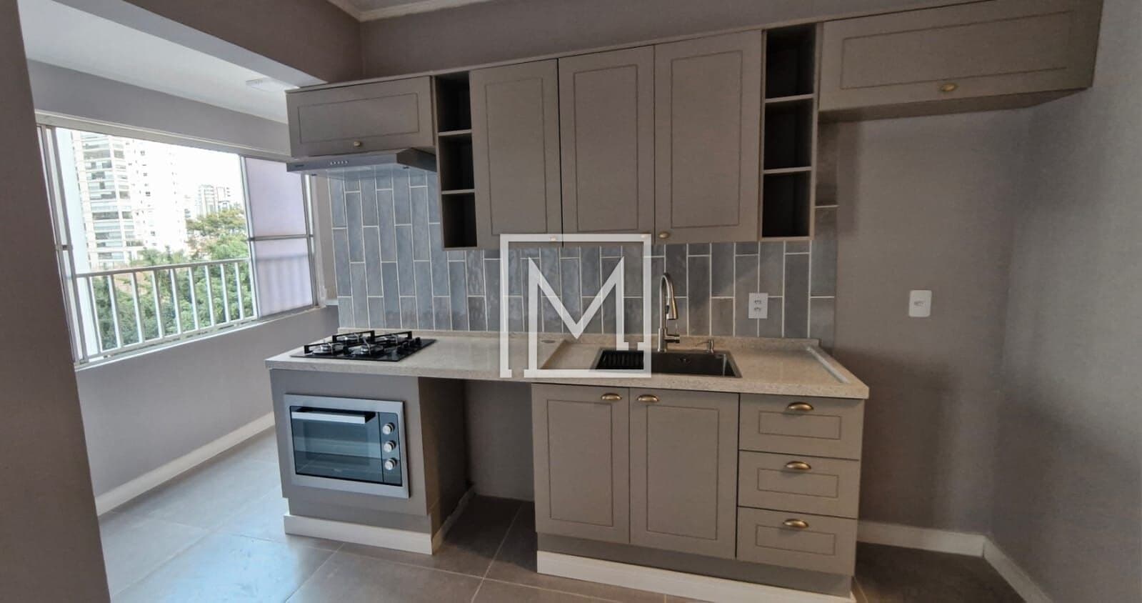 LOCAÇÃO  – Apartamento reformado de 82 m² | 2 quartos + escritório | Vista livre | Vila Mariana
