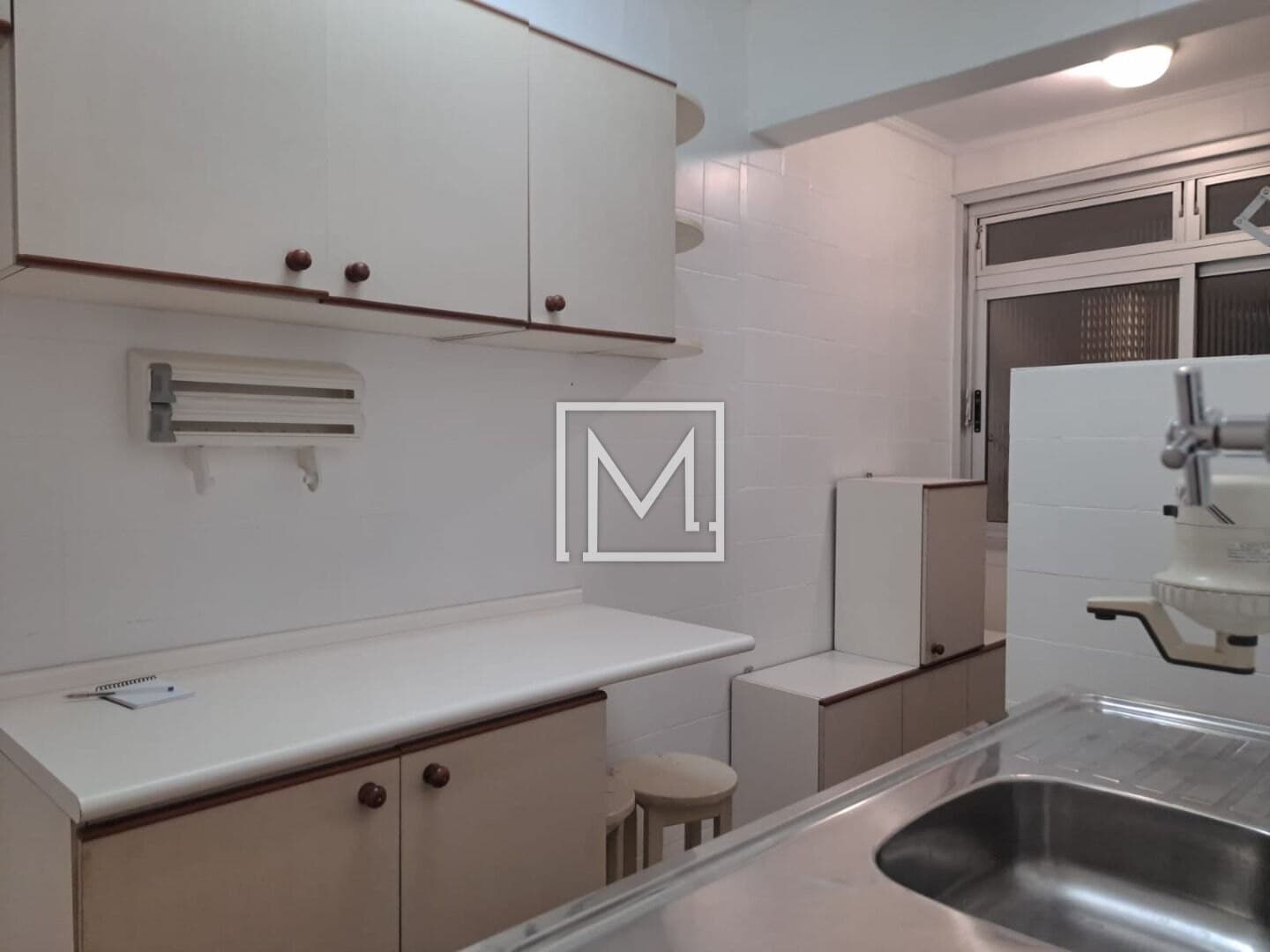 Oportunidade Imperdível! Apartamento de 2 dormitórios sem vaga.Funcional Próximo ao  Centro