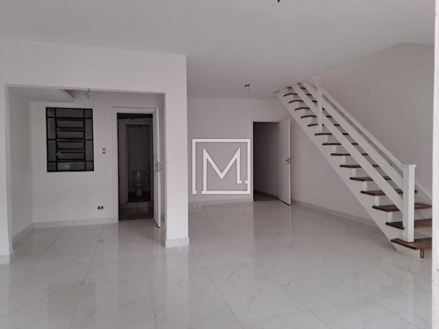 Locação de casa para fim comercial ,próximo ao metro 120 metros
