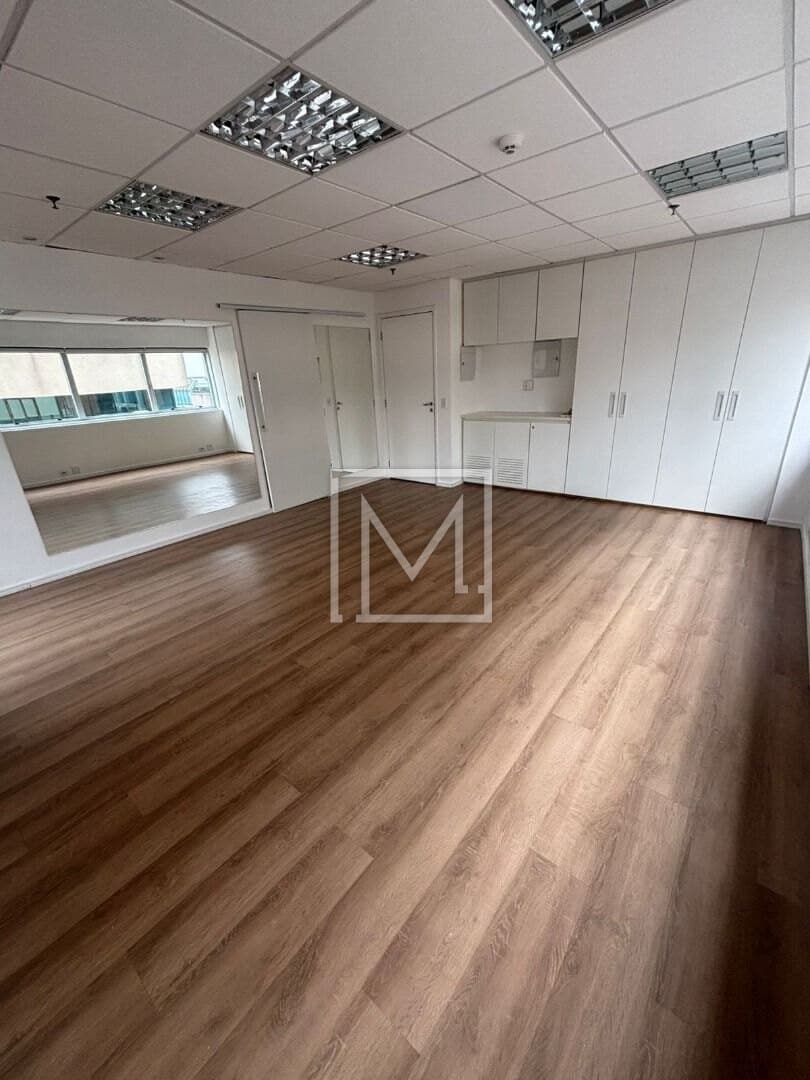 SALA CONJUNTO COMERCIAL VENDA OU LOCAÇÃO CENTRO — foto 2 de 11