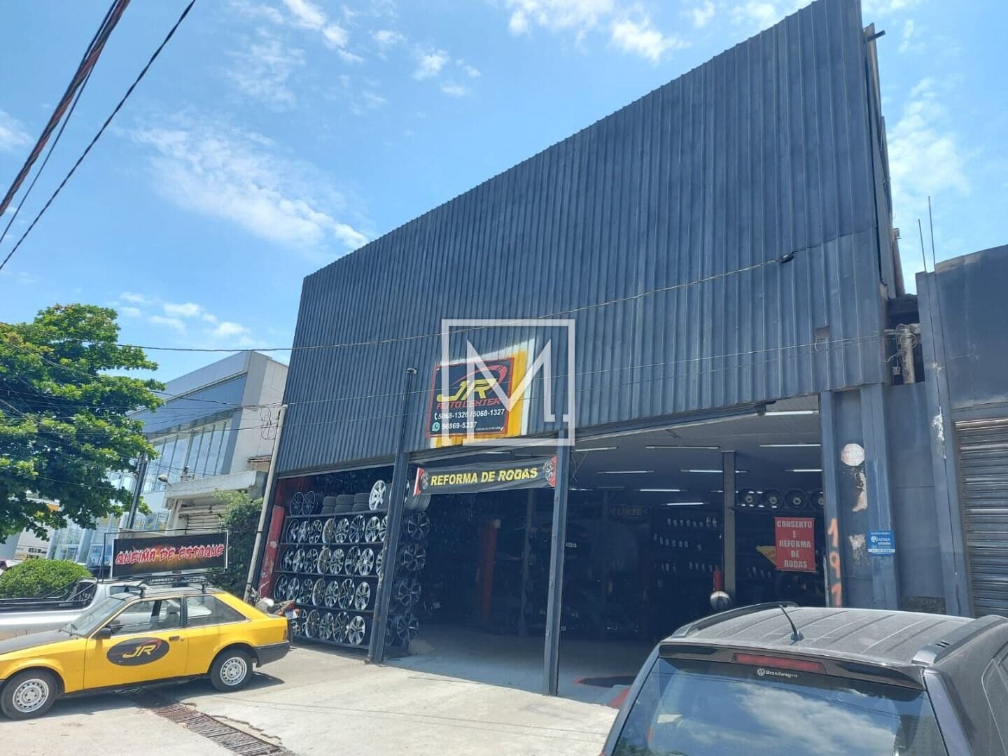 OPORTUNIDADE – EXCELENTE LOCALIZAÇÃO – GALPÃO COM 550 mts – Av. Dr Ricardo Jafet 1913 . A 150 mts do metro santos imigrantes