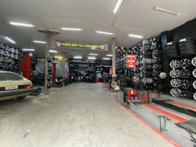 OPORTUNIDADE – EXCELENTE LOCALIZAÇÃO – GALPÃO COM 550 mts – Av. Dr Ricardo Jafet 1913 . A 150 mts do metro santos imigrantes — foto 2 de 9