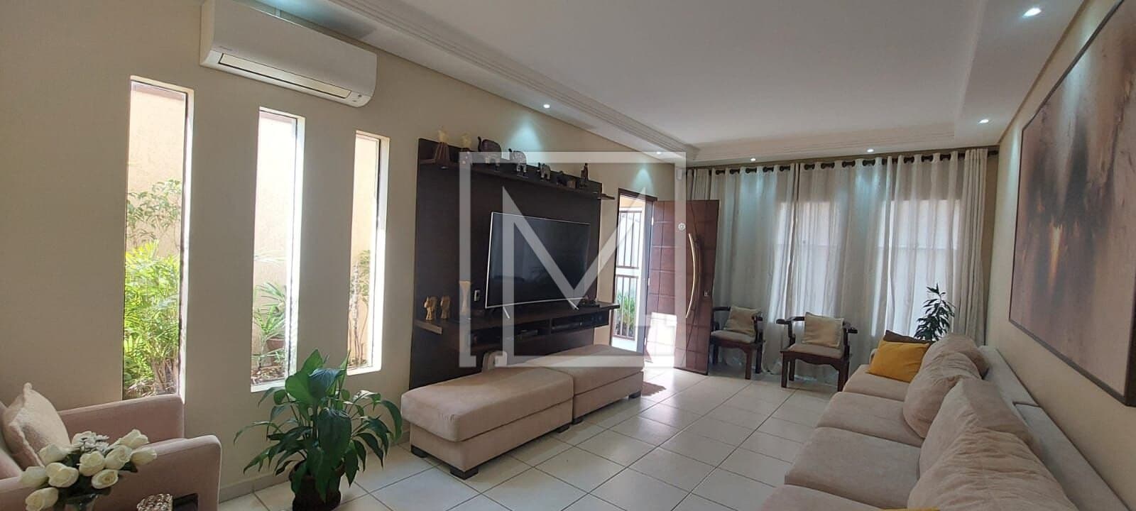 Sobrado com 207m² – 3dormitórios/1 suíte  á venda por R$ 1.400.000,00 no Moinho Velho- São Paulo/SP — foto 2 de 38