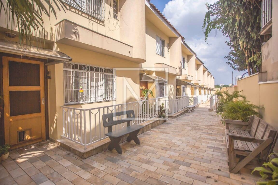 Village com 3 dormitórios à venda, 105 m² por R$ 899.000,00 – Saude – São Paulo/SP