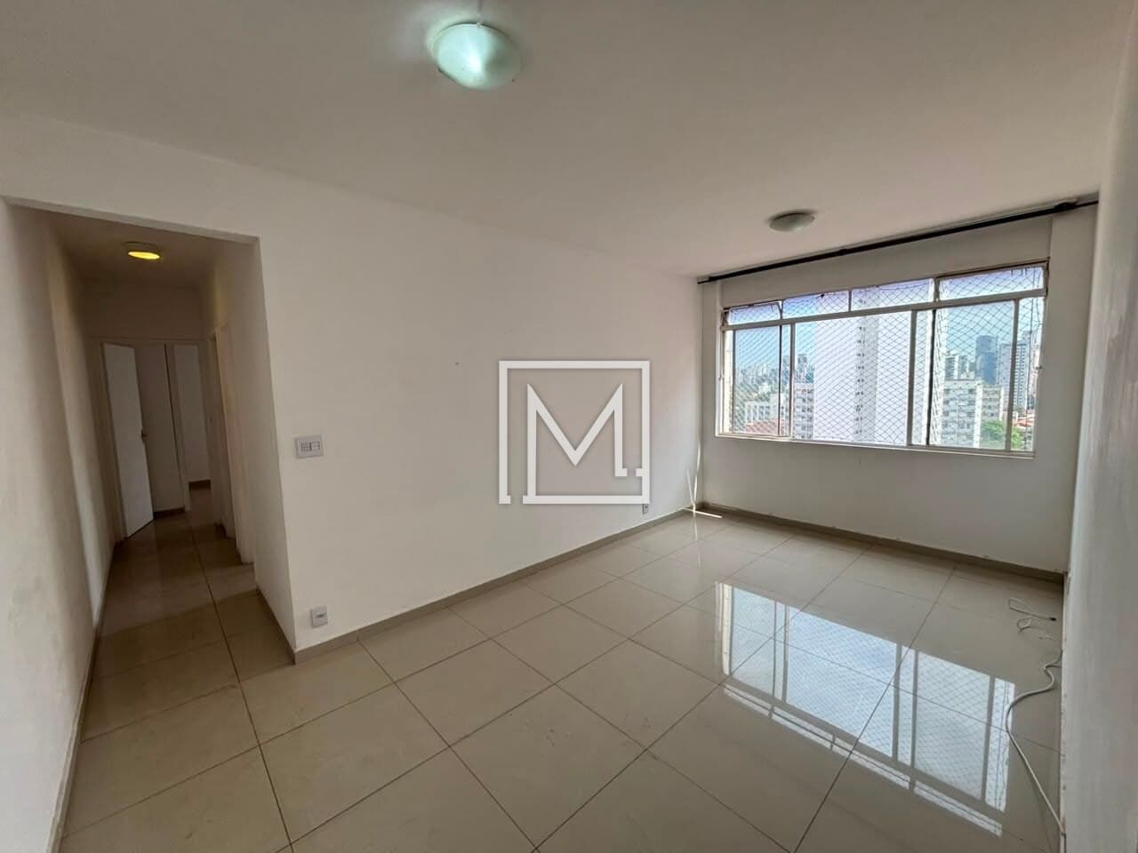 Amplo apartamento na Av. Santo Amaro à venda por R$ 450.000 – Brooklin Paulista – São Paulo/SP