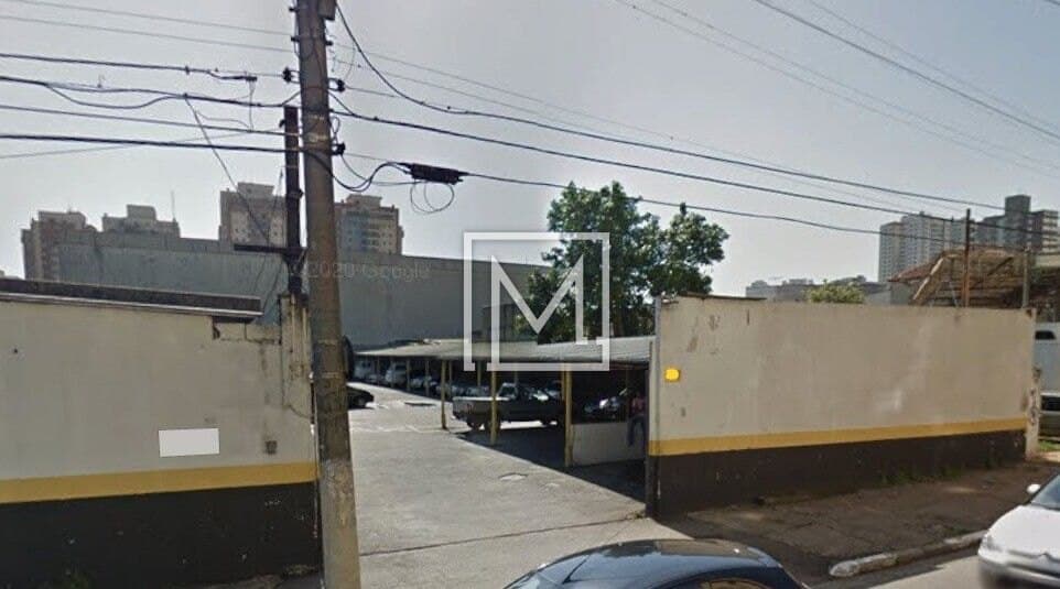 TERRENO PLANO PRONTO PARA CONSTRUIR