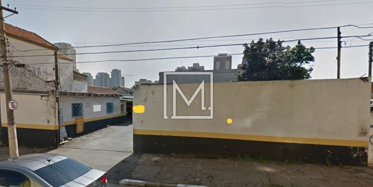 TERRENO PLANO PRONTO PARA CONSTRUIR — foto 2 de 2