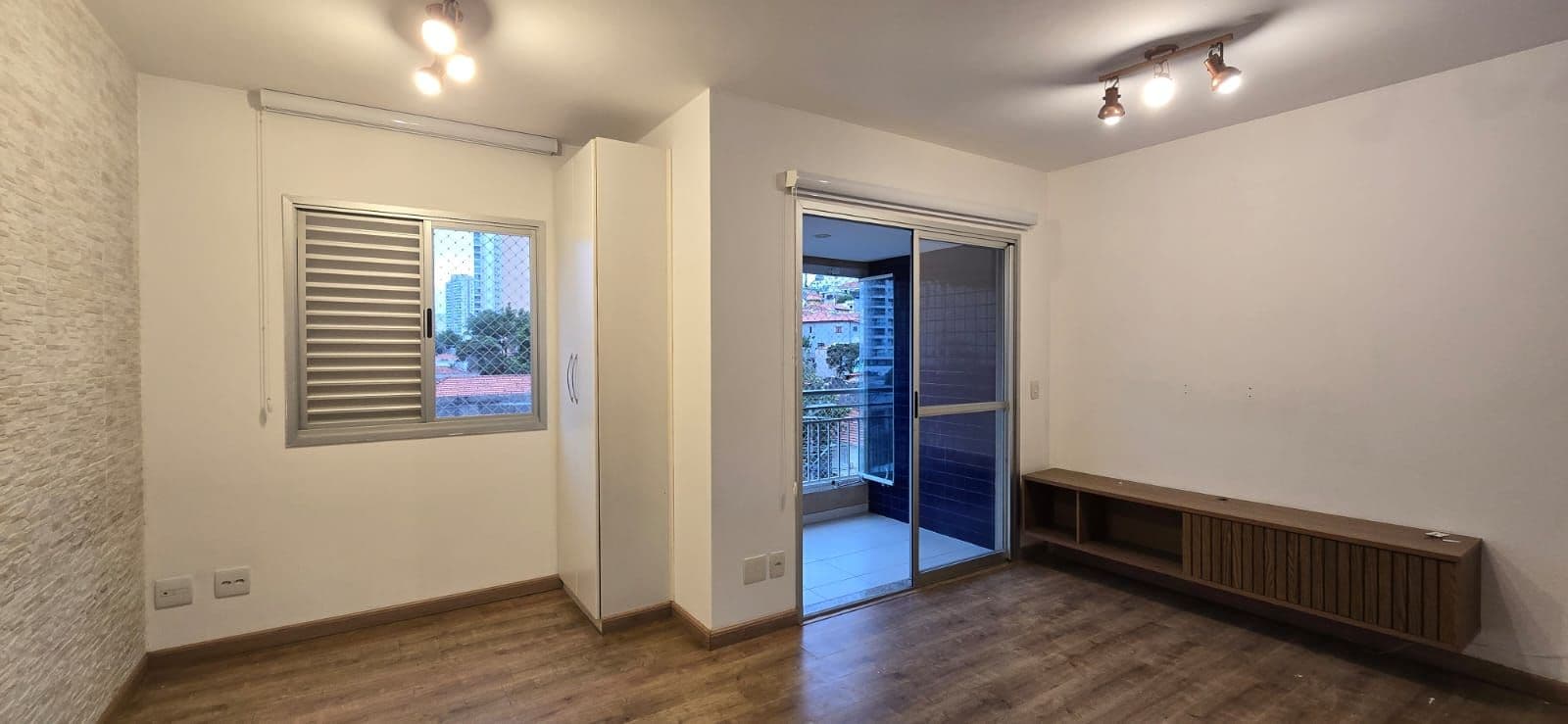 Apartamento com 2 dormitórios para alugar, 67 m² por R$ 4.716,00/mês – Aclimação – São Paulo/SP