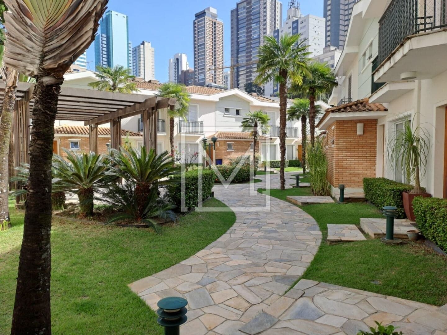 Village com 3 dormitórios à venda, 295 m² por R$ 2.300.000,00 – Aclimação – São Paulo/SP