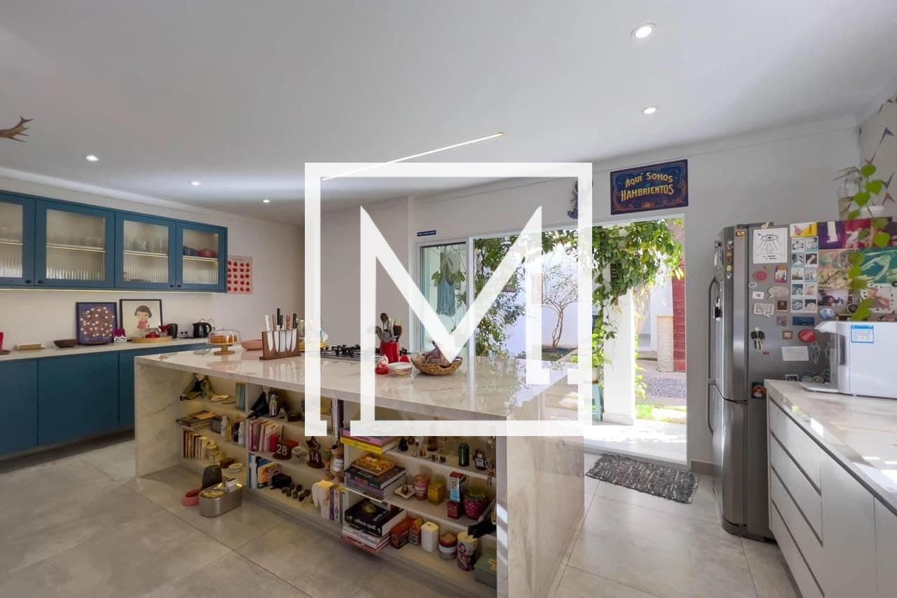 Sobrado com 4 dormitórios, 300 m² - venda por R$ 2.395.000 ou aluguel por R$ 17.157/mês - Ipiranga - São Paulo/SP