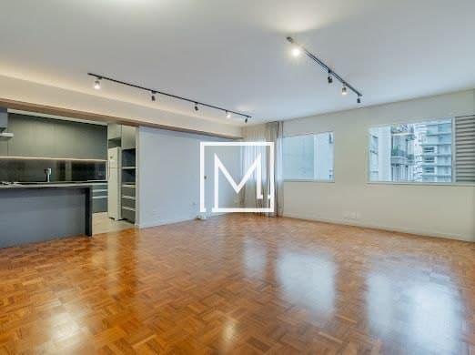 Venda apartamento Higienópolis 2 dormitórios, 1 vaga , próximo metro.